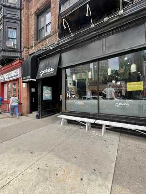 The Goddess and Grocer, Chicago