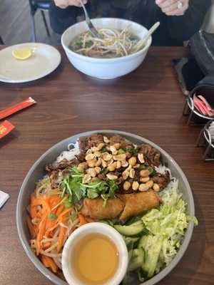 Phở Hanabi, Dallas