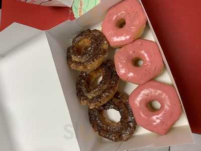 Lisa's Doughnuts, Dallas