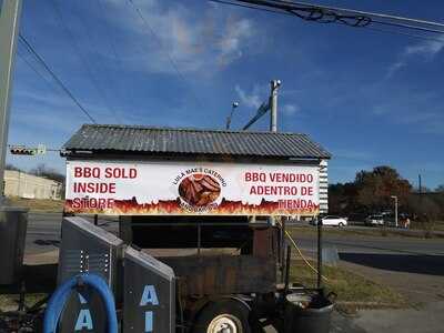 Lula Maes' Catering and Bar-B-Q, Austin