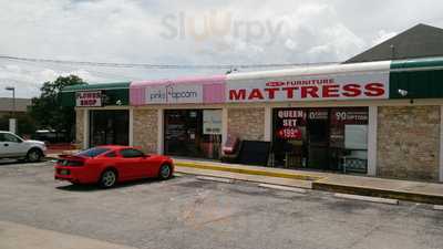 Pinks Popcorn, San Antonio