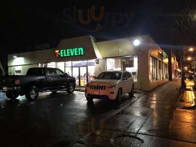 7-Eleven, Boston