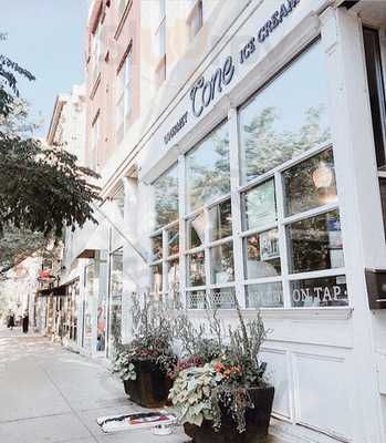 Cone Gourmet Ice Cream, Chicago