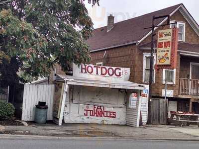 Fat Johnnie's Famous Red Hots, Chicago