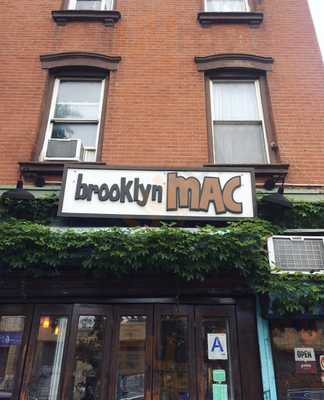 Brooklyn Mac, Brooklyn