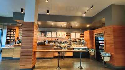 Starbucks, 580 California Street, San Frncisc0, Washington DC