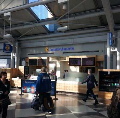 Auntie Anne's Pretzels, Chicago