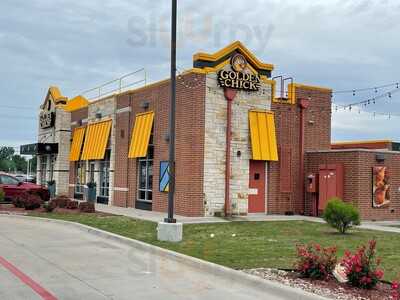 Golden Chick, Dallas