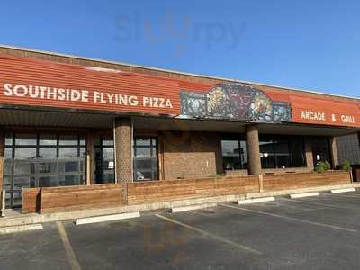 Southside Flying Pizza Arcade and Grill, Austin