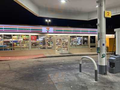 7-Eleven, Dallas