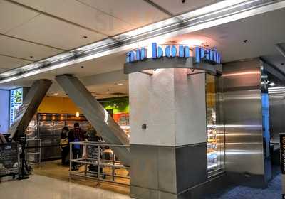 Au Bon Pain, Miami