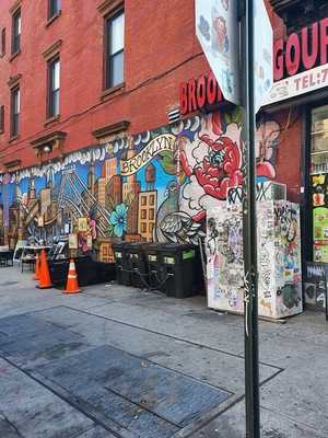 Bedford Deli Market, Brooklyn