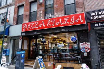 Georgio's Pizzeria, New York City