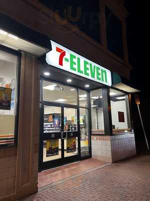 7-Eleven, Boston