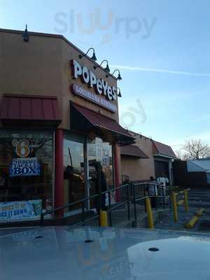 Popeyes Louisiana Kitchen, Washington DC