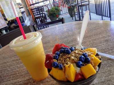 LIV Juice Bar and Smoothies, San Diego