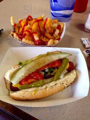 Wrigleyville Dogs, Chicago