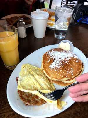 The Bushwick Diner, Brooklyn