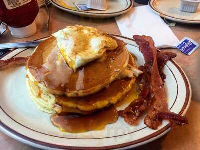 Neil's Coffee Shop, New York City