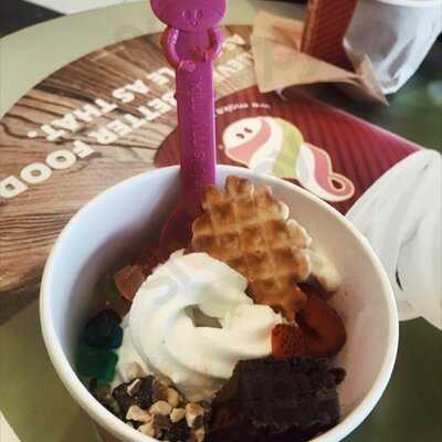 Menchie's Frozen Yogurt, Santa Monica