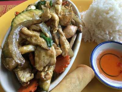 Poom Thai Cuisine, Santa Monica