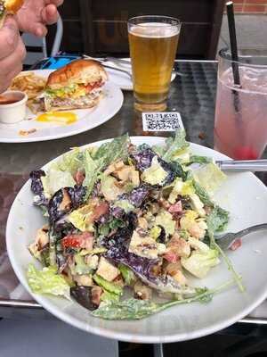 Local Tap Bar and Grill, San Francisco