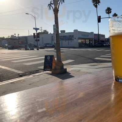 Two Roots Brewing Company Taproom, San Diego