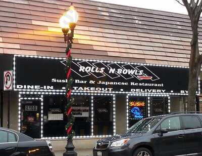 Rolls N Bowls Express, Chicago