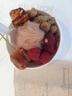 Pinkberry Frozen Yogurt