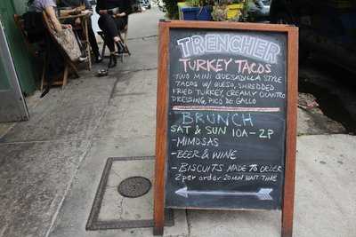 Trencher, Los Angeles