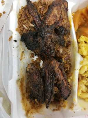 Royal Caribbean Jerk, Chicago