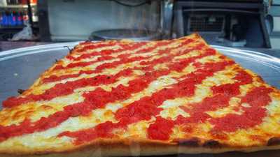 E.N.Y. Pizza Factory, Brooklyn