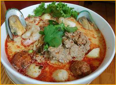 Tom Yum Cafe, Chicago