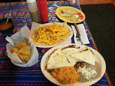 El Gallo Bravo, Chicago