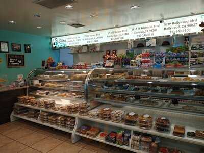 Papillon International Bakery