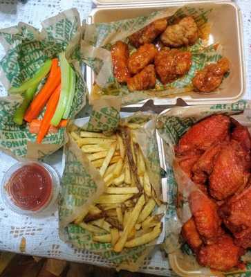 Wingstop, Los Angeles