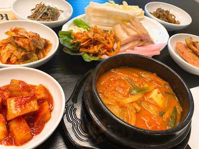 YUKGA Korean Cuisine, Los Angeles