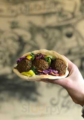I Dream of Falafel, Chicago