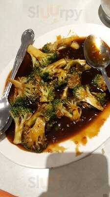 Szechwan Inn Chinese Restaurant