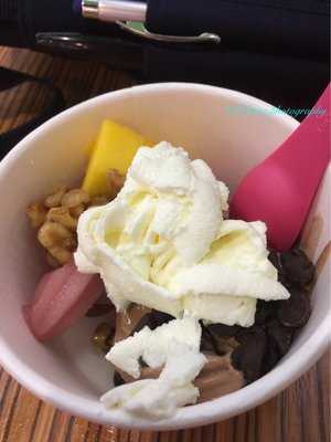 16 Handles, New York City