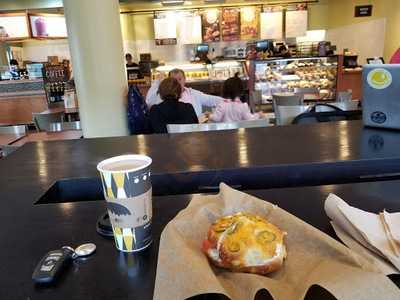 Einstein Bros. Bagels, Los Angeles