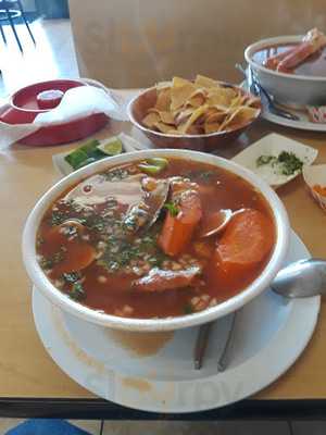 Mariscos Puerto Angel, Los Angeles