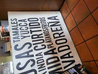 La Pupusa Urban Eatery