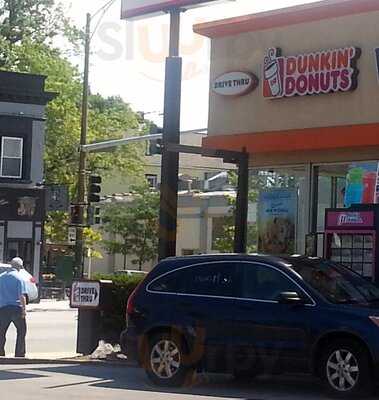 Dunkin', Chicago