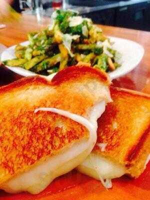 Grilled Cheese, Norfolk