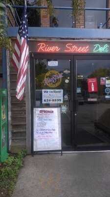 River Street Deli, Chattanooga