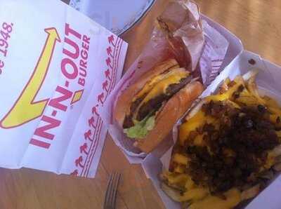 In-N-Out Burger, Arlington