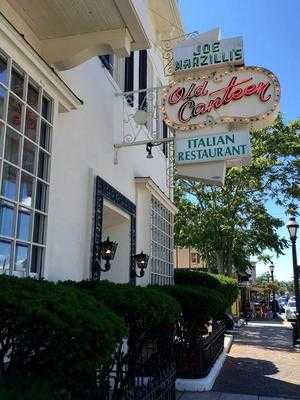 Joe Marzilli's Old Canteen