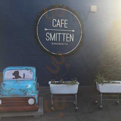 Cafe Smitten