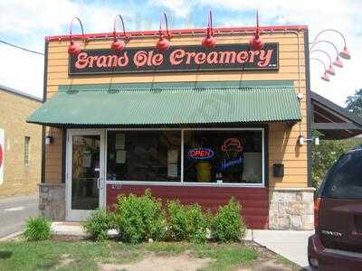 Grand Ole Creamery, Saint Paul